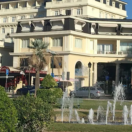 Beach & Casino Апартаменты *